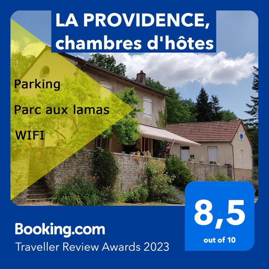 La Providence, Chambres D'Hotes Saint-Sernin-du-Plain 외부 사진